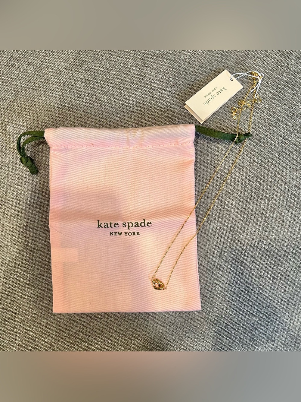 NEW Kate Spade Gold Loves Me Knot Mini Pretzel Heart Adjustable Pendent Necklace